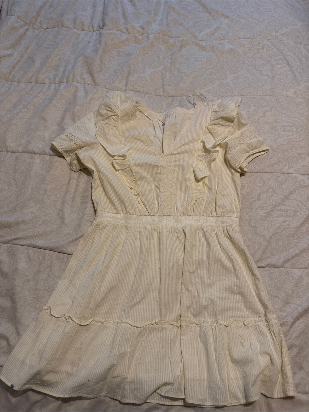 LC Lauren Conrad Soft Cream Blouse